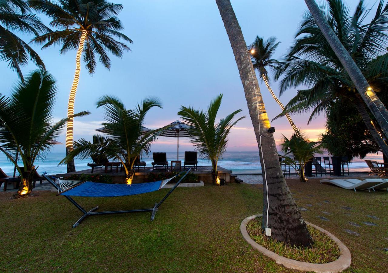 Isle Of Thalpe Bed & Breakfast Unawatuna Exterior photo